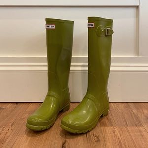 Apple Green Hunter Rain Boots